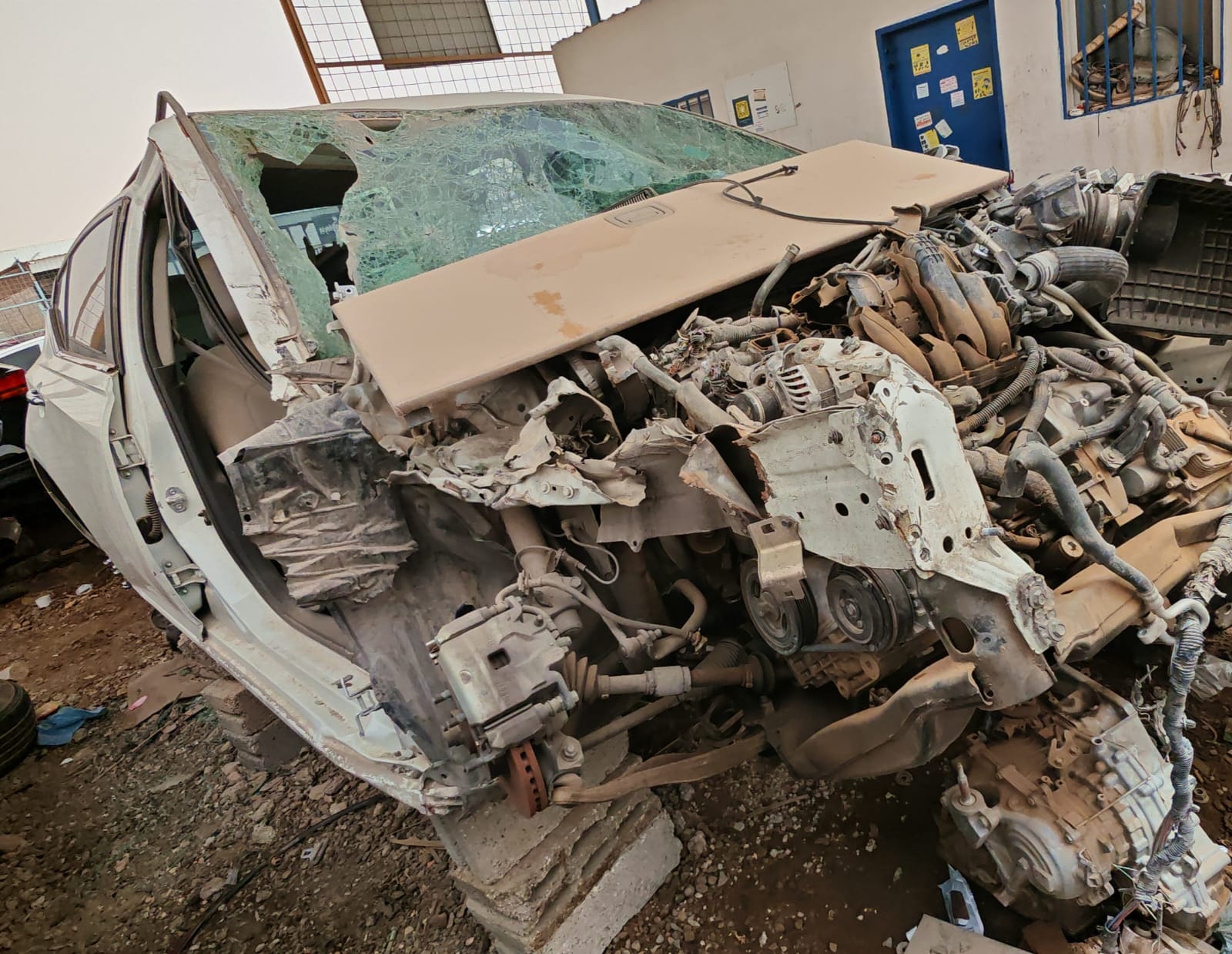 نيسان التيما