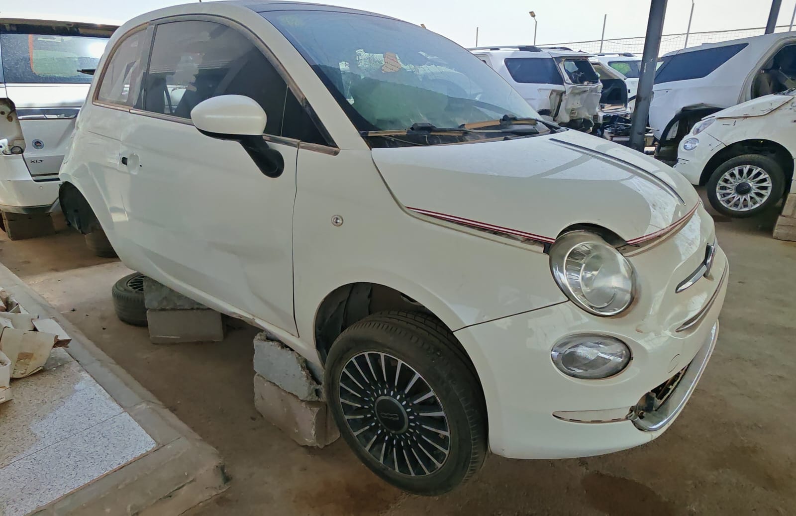 فيات 500
